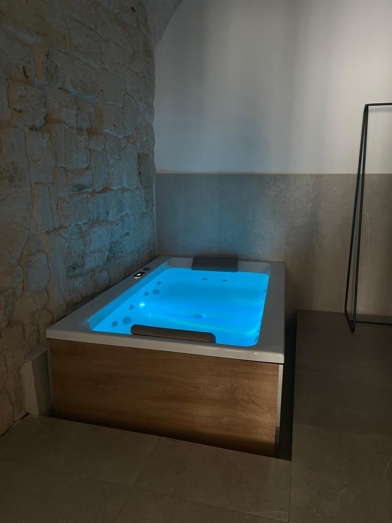Al 22 Suite & Spa Luxury Experience 滨海波利尼亚诺 外观 照片
